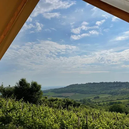 Luxury tent Lala Vineyard Glamping *