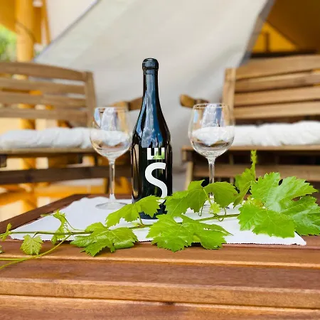 Luxury tent Lala Vineyard Glamping