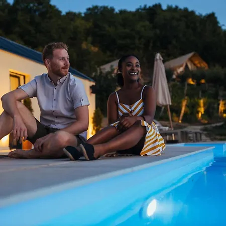 Lala Vineyard Glamping Luxury tent *